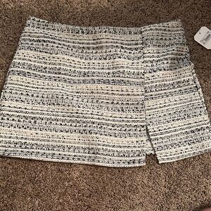 Altar'd State Black and White Textured Skort
